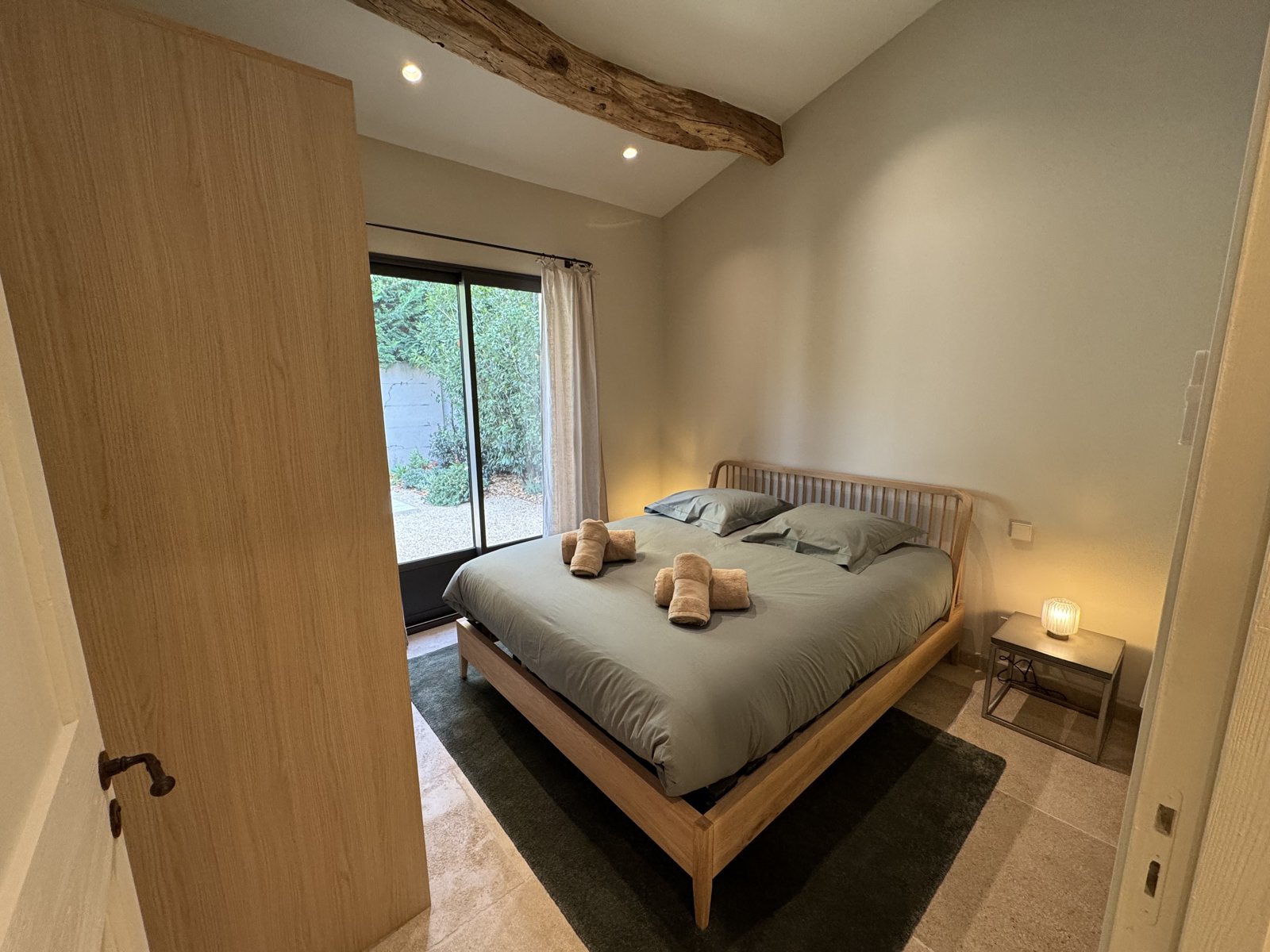 Mas Saint Gabriel — chambre au rez-de-chaussée